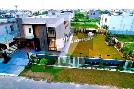 2 Kanal Most Luxurious Galleria Design House Available For Sale in DHA Phase 7 Near To Defense Raya Best Location