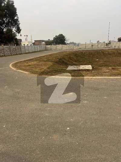 5 Marla Corner Plot For Sale in Prime Location