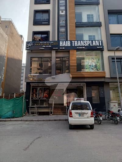 بحریہ ٹاؤن فیز 7 بحریہ ٹاؤن راولپنڈی,راولپنڈی میں 5 مرلہ عمارت 7.5 کروڑ میں برائے فروخت۔