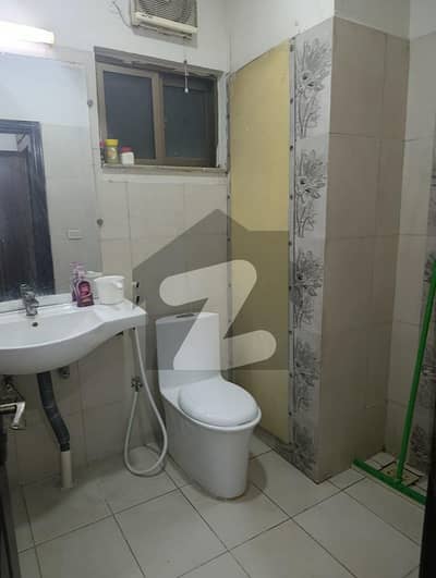 5 Marla Full House Available For Rent.