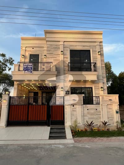 سینٹرل پارک ہاؤسنگ سکیم لاہور میں 3 کمروں کا 5 مرلہ مکان 2.0 کروڑ میں برائے فروخت۔