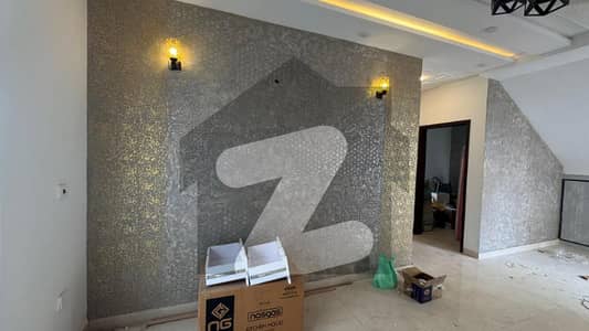 Luxury Fully Decorated 199 Sq Yds Bungalow For Sale | Palm Village. . . . Ad By Alim Memon