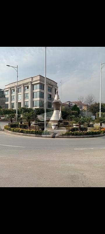 بحریہ سپرنگ نارتھ بحریہ ٹاؤن فیز 7,بحریہ ٹاؤن راولپنڈی,راولپنڈی میں 6 مرلہ کمرشل پلاٹ 16.0 کروڑ میں برائے فروخت۔