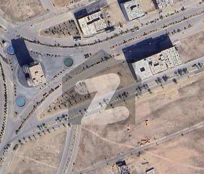 2 Kanal MDR Plot Arc Face Prime Location In Faisal Hills