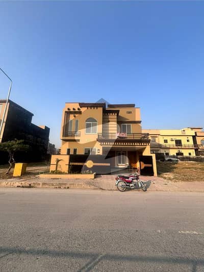 Affordable Residential Plot For sale In Bahria Town Phase 8 - Block K
