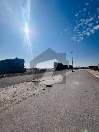 FGEHA 4 Marla Prime Location Plot For Sale