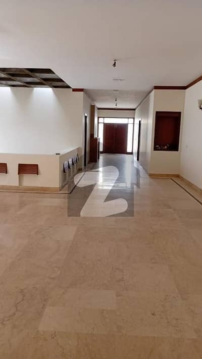 Khayaban E Muhafiz Or 30, Street Beautiful House In DEFENCE