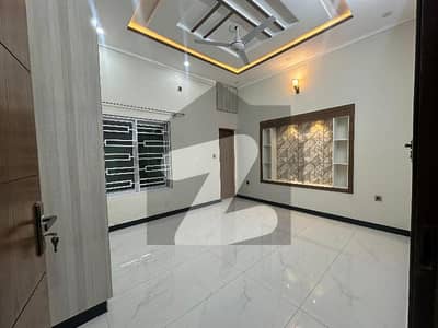 پاکستان ٹاؤن - فیز 1 پاکستان ٹاؤن,اسلام آباد میں 2 کمروں کا 6 مرلہ بالائی پورشن 55.0 ہزار میں کرایہ پر دستیاب ہے۔