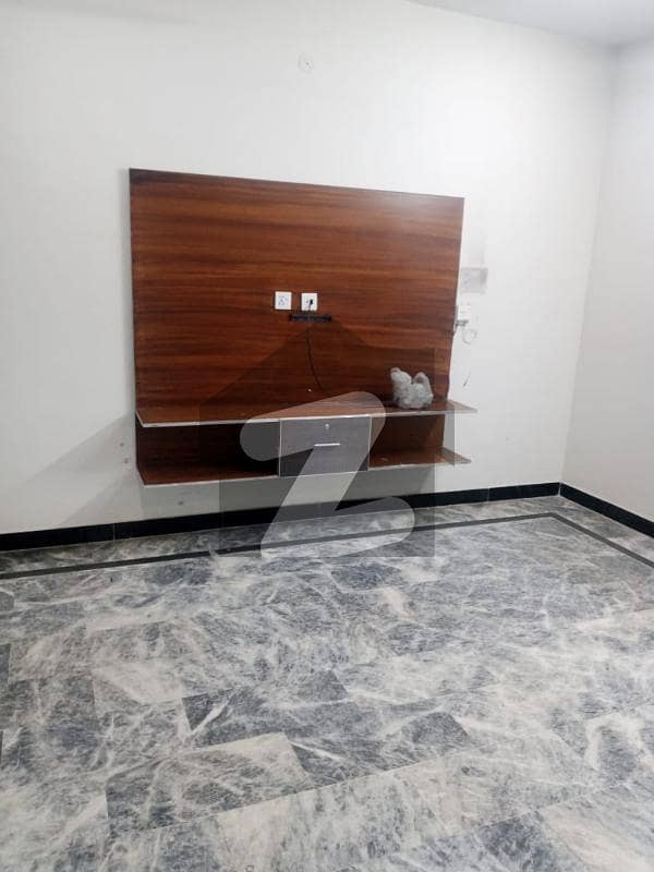 سوان گارڈن اسلام آباد میں 2 کمروں کا 6 مرلہ بالائی پورشن 55.0 ہزار میں کرایہ پر دستیاب ہے۔ سوان گارڈن اسلام آباد میں 2 کمروں کا 6 مرلہ بالائی پورشن 55.0 ہزار میں کرایہ پر دستیاب ہے۔