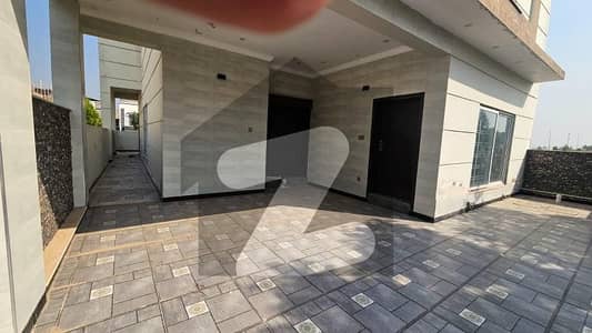 10 Marla house for sale B Block park view city.