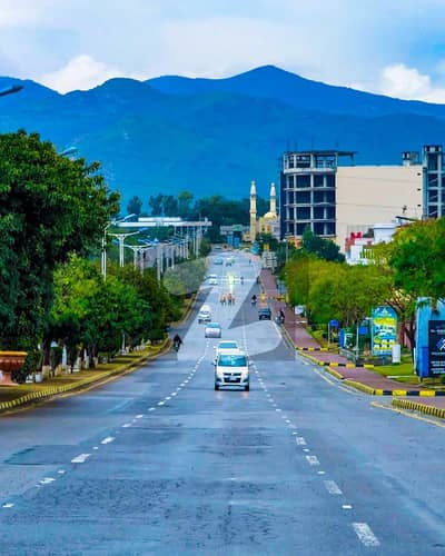 بی ۔ 17 اسلام آباد میں 10 مرلہ کمرشل پلاٹ 5.0 کروڑ میں برائے فروخت۔