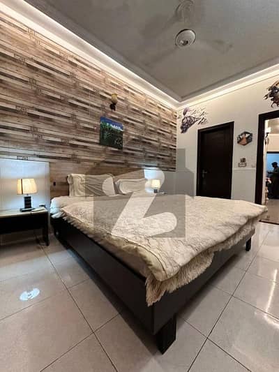 ڈی ایچ اے فیز 8 سابقہ ایئر ایوینیو ڈی ایچ اے فیز 8,ڈی ایچ اے ڈیفینس,لاہور میں 2 کمروں کا 5 مرلہ فلیٹ 1.35 لاکھ میں کرایہ پر دستیاب ہے۔