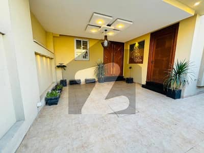 Triple Storey House For Rent