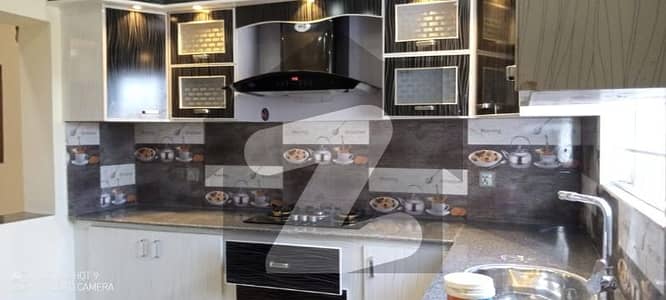 بحریہ ٹاؤن فیز 8 بحریہ ٹاؤن راولپنڈی,راولپنڈی میں 4 کمروں کا 5 مرلہ مکان 1.75 کروڑ میں برائے فروخت۔