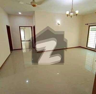 عسکری 5 - سیکٹر ایچ عسکری 5,ملیر کنٹونمنٹ,کینٹ,کراچی میں 5 کمروں کا 17 مرلہ مکان 10.55 کروڑ میں برائے فروخت۔