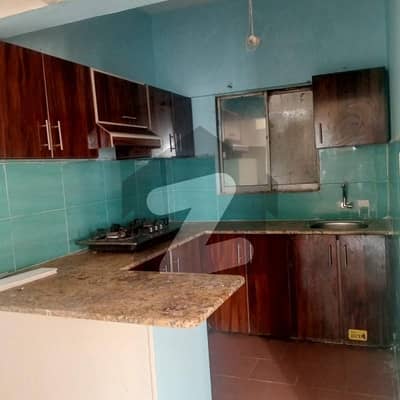 گلستانِِ جوہر ۔ بلاک 13 گلستانِ جوہر,کراچی میں 3 کمروں کا 6 مرلہ فلیٹ 95.0 لاکھ میں برائے فروخت۔