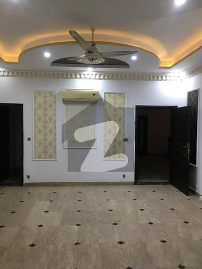 House For Rent Outclass Location