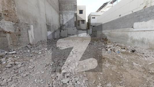 نارتھ ناظم آباد ۔ بلاک این نارتھ ناظم آباد,کراچی میں 10 مرلہ رہائشی پلاٹ 5.0 کروڑ میں برائے فروخت۔