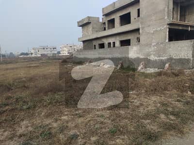 پی سی ایس آئی آر سٹاف کالونی - بلاک ڈی پی سی ایس آئی آر سٹاف کالونی,لاہور میں 1 کنال رہائشی پلاٹ 1.6 کروڑ میں برائے فروخت۔