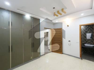 3 MARLA BRAND NEW HOUSE AVAILABLE FOR SALE