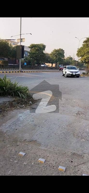 ڈی ایچ اے ڈیفینس فیز 1 ڈی ایچ اے ڈیفینس,اسلام آباد میں 1 کنال رہائشی پلاٹ 3.35 کروڑ میں برائے فروخت۔