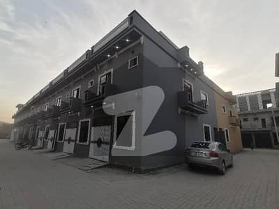 مرغزار آفیسرز کالونی لاہور میں 3 کمروں کا 4 مرلہ مکان 1.7 کروڑ میں برائے فروخت۔