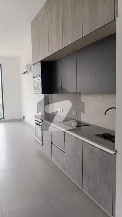 Well-Maintained 3 Bed Semi-Furnished Apartment Peaceful Living