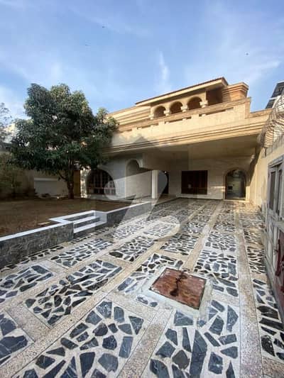 West Open Bungalow is Available For Sale West Open Bungalow is Available For Sale