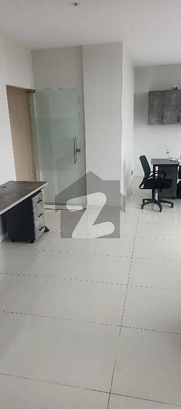 8 marla floors available in lake city downtown