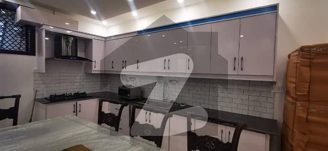 ایف ۔ 8 اسلام آباد میں 3 کمروں کا 1 کنال زیریں پورشن 2.5 لاکھ میں کرایہ پر دستیاب ہے۔