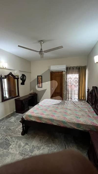 ایف ۔ 10 اسلام آباد میں 2 کمروں کا 6 مرلہ فلیٹ 1.3 لاکھ میں کرایہ پر دستیاب ہے۔