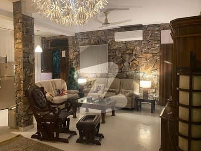 A Serene Mountain Retreat: Farmhouse for Rent in Shahdara with Breathtaking Views (PKR 150,000)