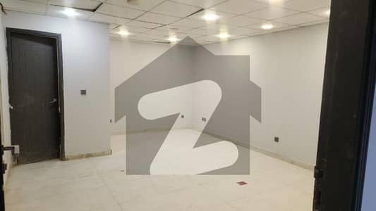 شاہراہِ فیصل کراچی میں 2 مرلہ دفتر 90.0 ہزار میں کرایہ پر دستیاب ہے۔