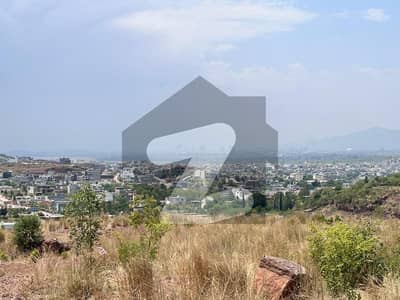 Beautiful 8 Marla Corner Plot Banigala