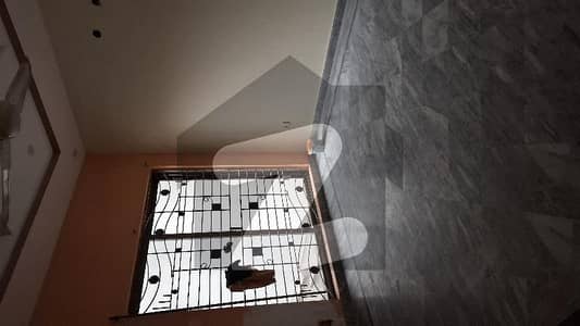 15 marla upper portion available for Rent in valancia