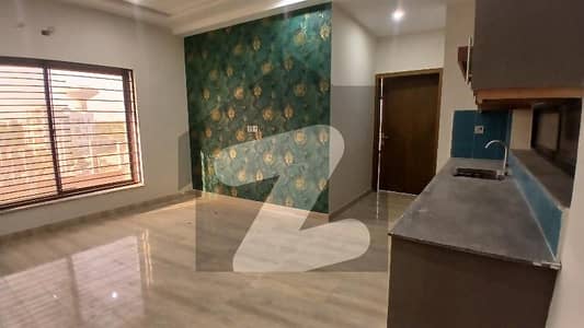 بش ایگزیکٹو ولاز ملتان میں 1 کمرے کا 3 مرلہ فلیٹ 55.0 ہزار میں کرایہ پر دستیاب ہے۔