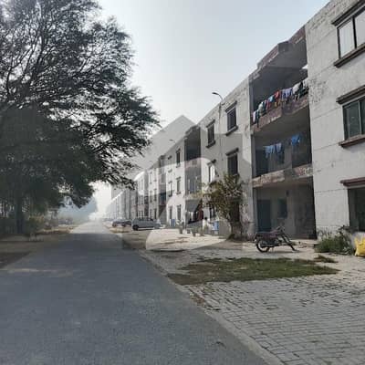 خیابانِ امین لاہور میں 2 کمروں کا 5 مرلہ فلیٹ 37.0 لاکھ میں برائے فروخت۔