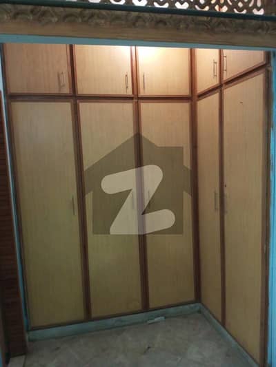 1 Kanal Lower Portion For Rent