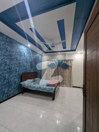 ڈریم گارڈنز فیز 1 ڈریم گارڈنز,ڈیفینس روڈ,لاہور میں 5 کمروں کا 8 مرلہ مکان 3.5 کروڑ میں برائے فروخت۔