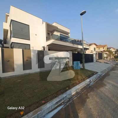 Kanal Luxury Designer Park Face Brand New House With Loan For Sale DHA 1