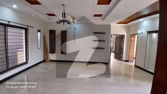 ای ۔ 11 اسلام آباد میں 6 کمروں کا 1 کنال مکان 5.0 لاکھ میں کرایہ پر دستیاب ہے۔