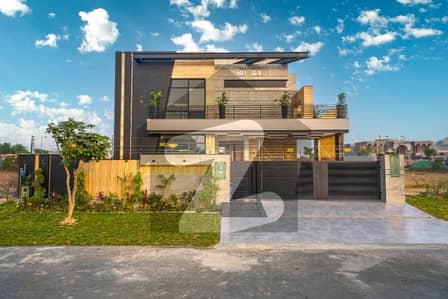 1 Kanal Slightly Used Modern Bungalow For Sale In DHA Phase 5