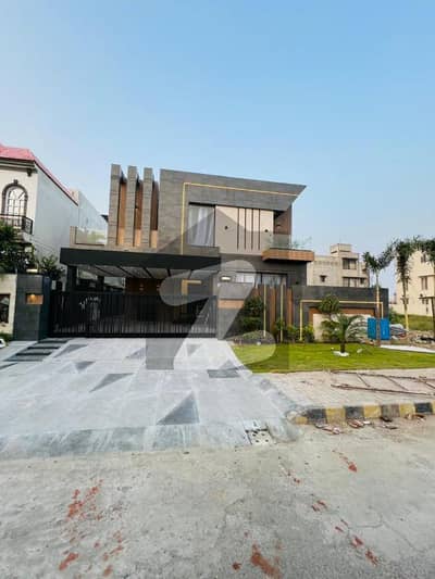 Heart-Capturing Modern Luxury Elegant 18-Marla Bungalow in Bankers Avenue with Excess Land, 80-Feet Road Access, 5-Master Bedrooms, 2-TV Lounges, Lush Green Lawn, and Stylish, Functional Interiors for Sophisticated Living