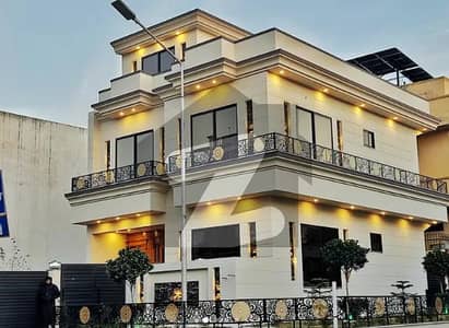 G-13 25z40 Proper Corner With Modern Elevation House Available For Sale