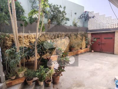 گلستانِِ جوہر ۔ بلاک 3 گلستانِ جوہر,کراچی میں 3 کمروں کا 18 مرلہ زیریں پورشن 1.0 لاکھ میں کرایہ پر دستیاب ہے۔