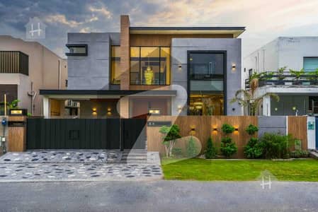 ڈی ایچ اے فیز 6 ڈیفنس (ڈی ایچ اے),لاہور میں 5 کمروں کا 1 کنال مکان 8.3 کروڑ میں برائے فروخت۔