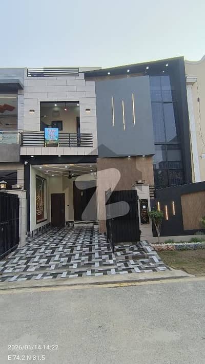 5 Marla Brand New Luxurious House For sale in Park View City Lahore