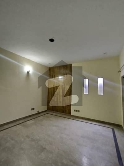 10 2nd Floor Portion Available For Rent