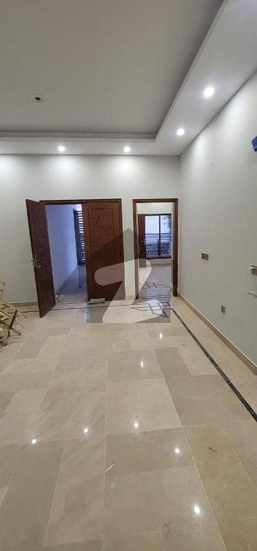 فیڈرل بی ایریا ۔ بلاک 15 فیڈرل بی ایریا,کراچی میں 5 کمروں کا 5 مرلہ مکان 2.9 کروڑ میں برائے فروخت۔