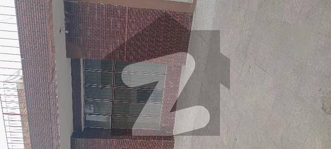 Beautiful 2kanal House College Road Lahore